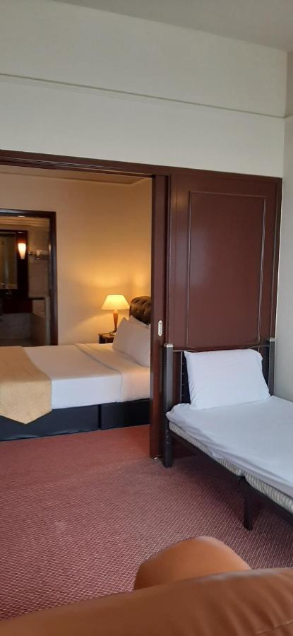 Genius Service At Times Square Pangsapuri *