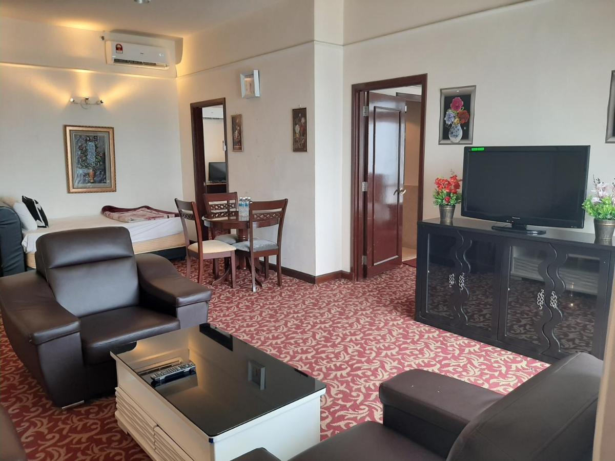 Genius Service At Times Square Apartment *