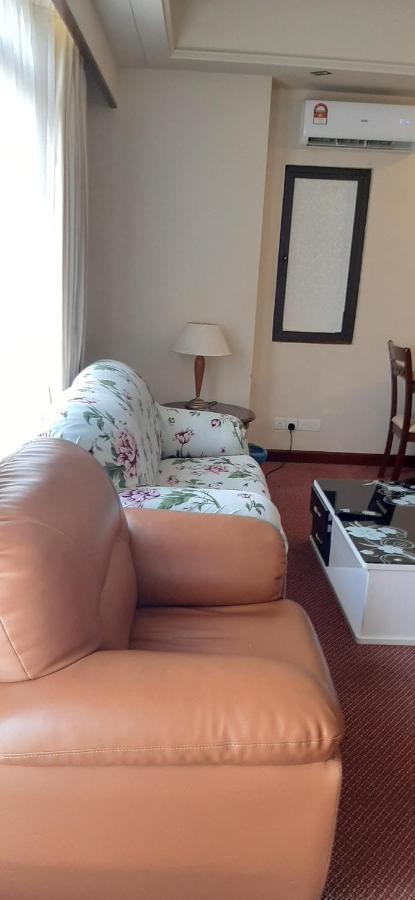 Genius Service At Times Square Apartment *